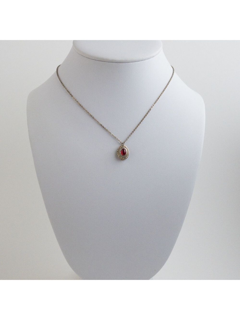 1928 Brand Red Glass Cabochon Locket Pendant Necklace Gold Tone